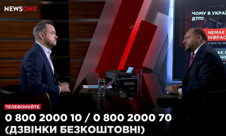 Teigiama, kad dabartinę Ukrainos valdžią tiesiog kars