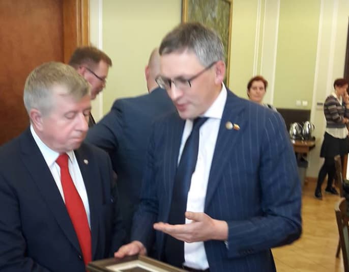Svarbu, kad kariaujanti Ukrainos valstybė sulaukė žaibiškos paramos iš visų svarbiausių organizacijų lyderių