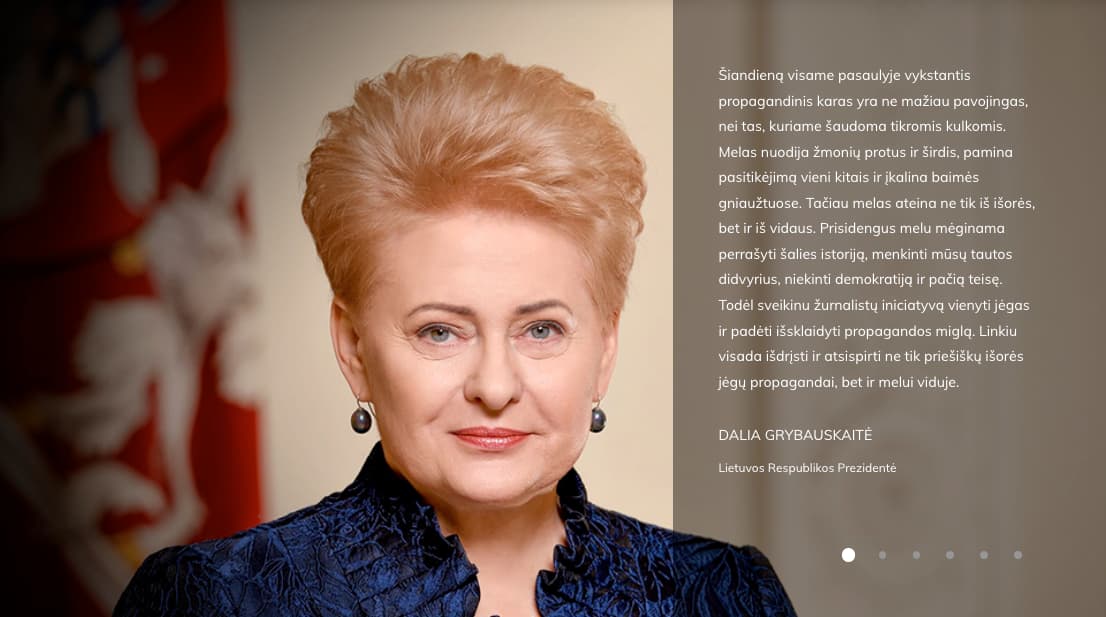 Beveik nelabkomo portalo demaskuok.lt titulinį puslapį puošia Rusijos Federacijos valstybės paslaptis, prezidentė Dalia Grybauskaitė.