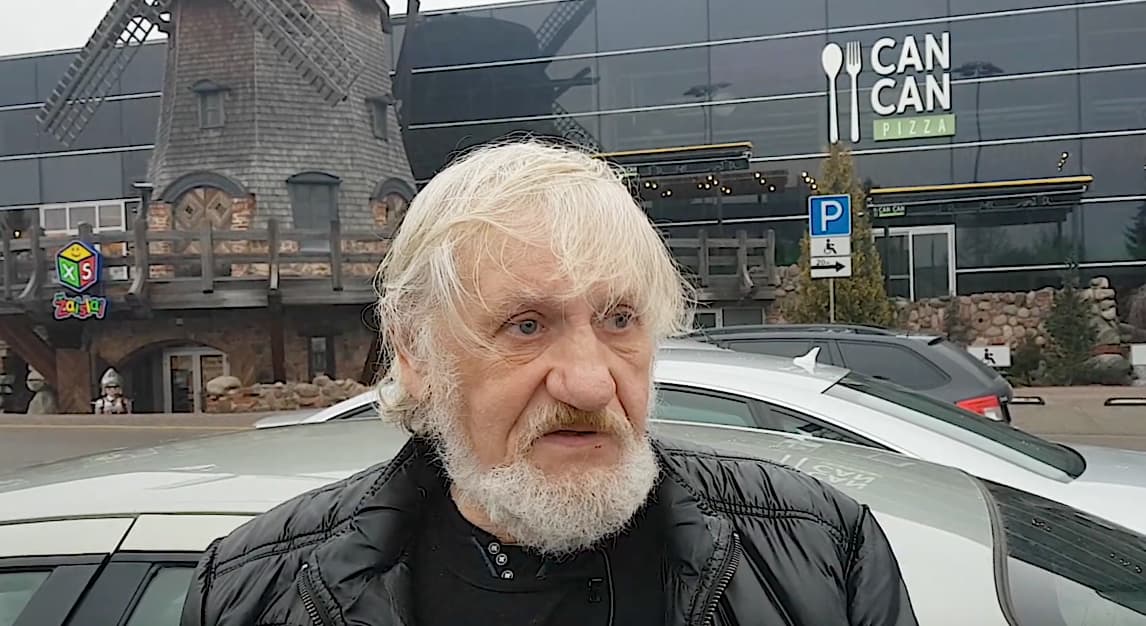 Vasario 16-osios vėliava turi būti širdy