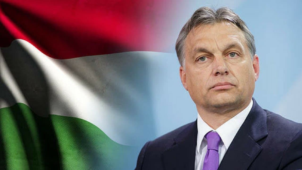 Viktoras Orbanas nori, kad vengrų tauta neišnyktų