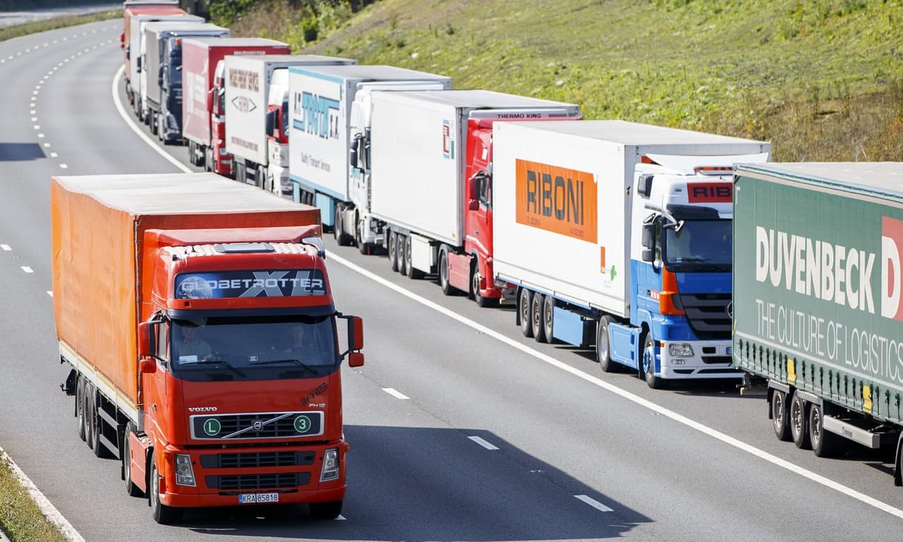Europos sunkvežimiai privalės teršti orą mažiau: dabartinė situacija yra katastrofiška