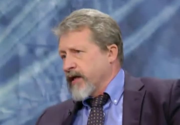 A. Butkevičius atskleidė, kas iš tiesų slepiasi už V. Zelenskio nugaros