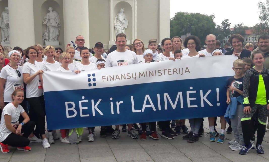 Finansų ministras A. Šapoka (numeris ant krutinės 11658). Nuotr. facebook.com