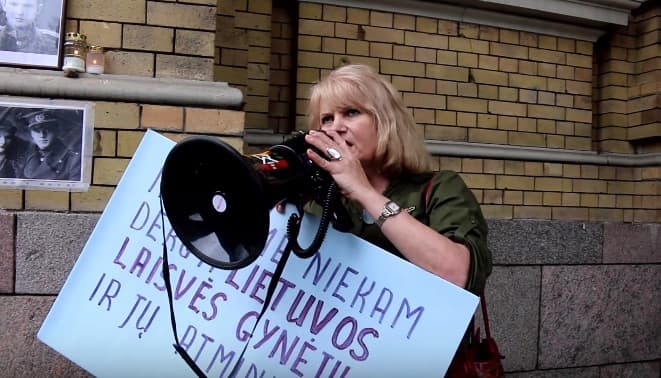 Po J. Noreikos atminimo išniekinimo – spontaniškas vilniečių protestas