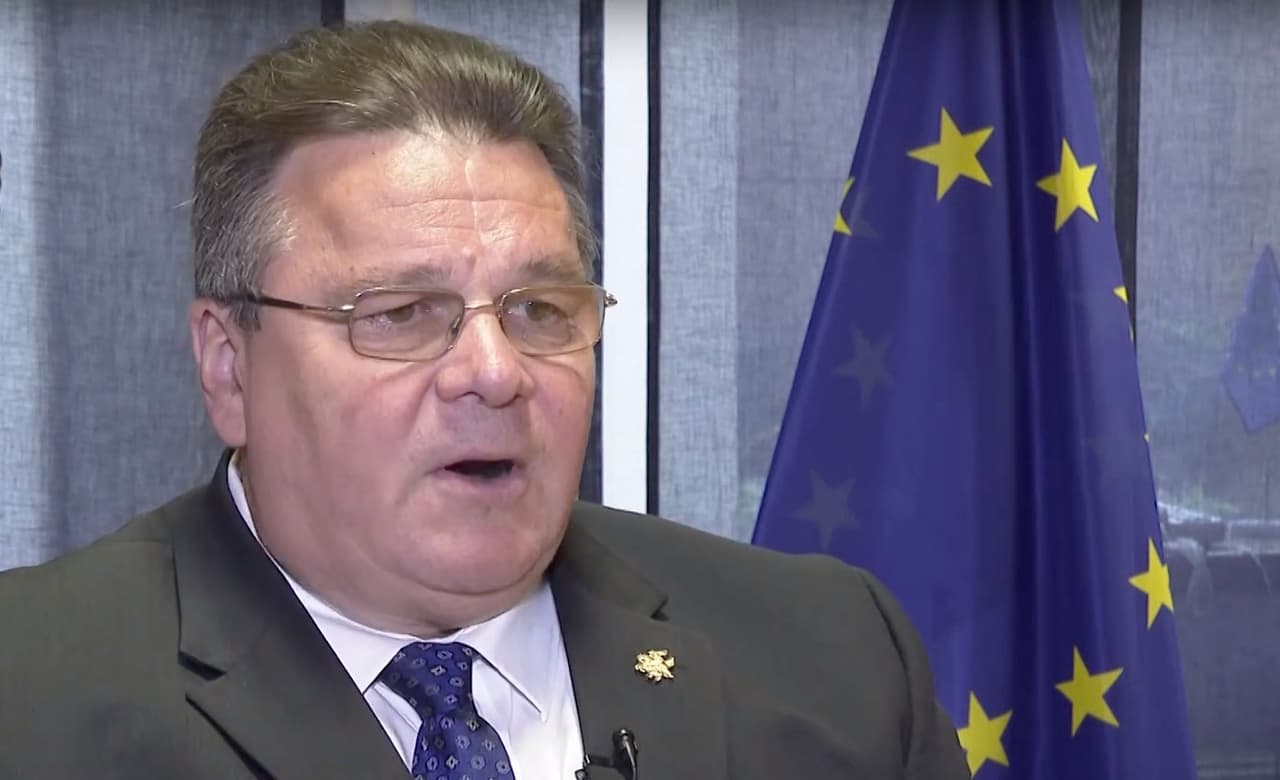 Lietuvos diplomatijos vadovo prašoma paaiškinti, kuo kataloniečiai prastesni už kosoviečius