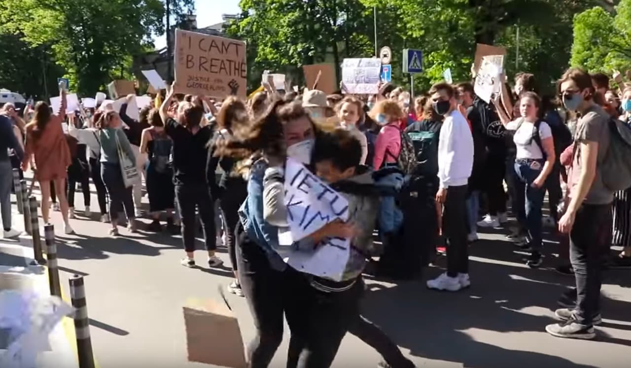 Landsbergių bendruomenės inicijuotas antitrampiškas renginys taikingumu nepasižymėjo
