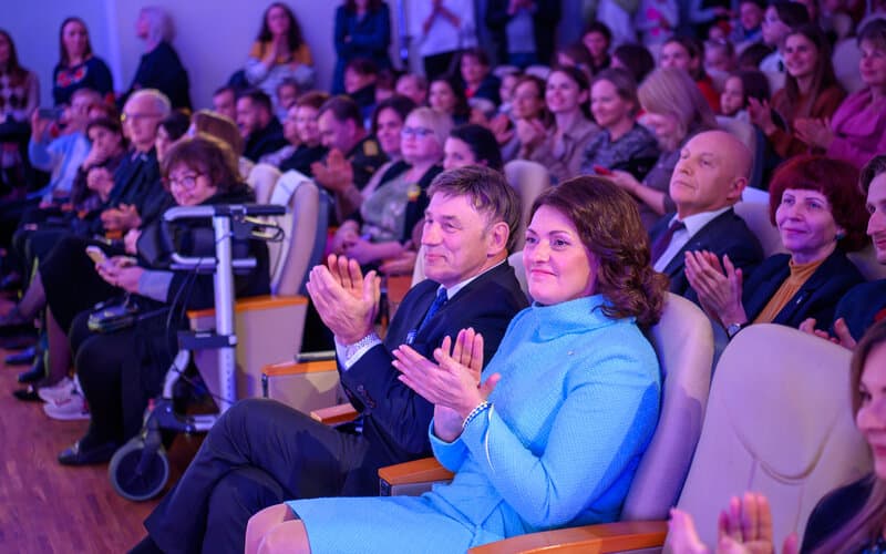Nausėdienė informavo, kad Ukraina kovoja už viso demokratinio pasaulio ateitį