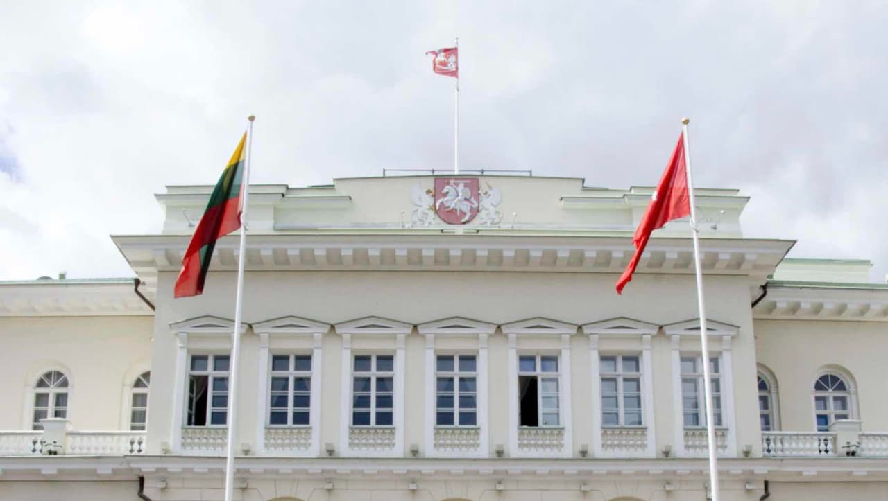 Lietuvos prezidento rinkimai vyks 2023 sausio 13 – apie tai bus informuotas visas pasaulis