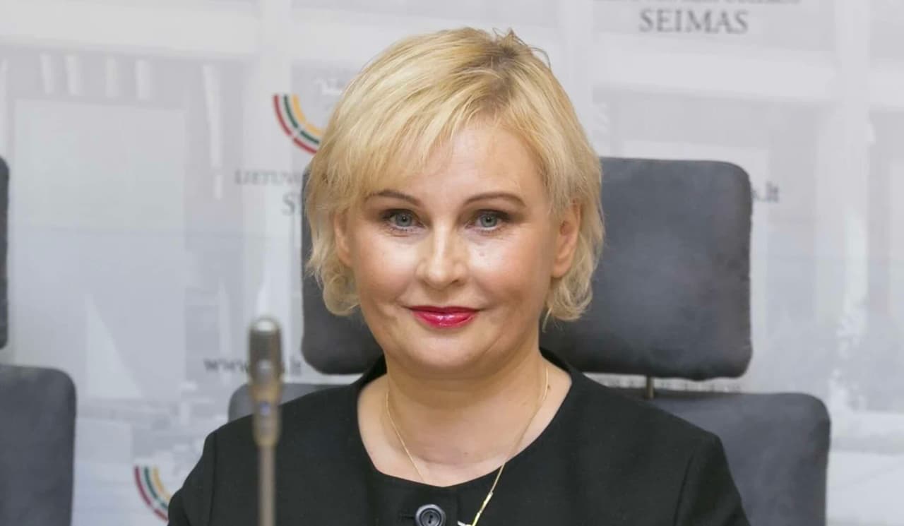 Janutienė įmetė antrą tritaškį iš eilės