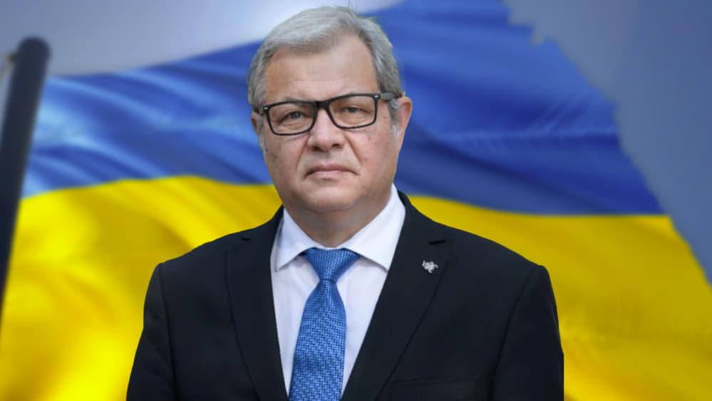 Ar toks veikėjas iš viso gali kam nors ką nors patarti? Ukrainoje ir Lietuvoje – gali