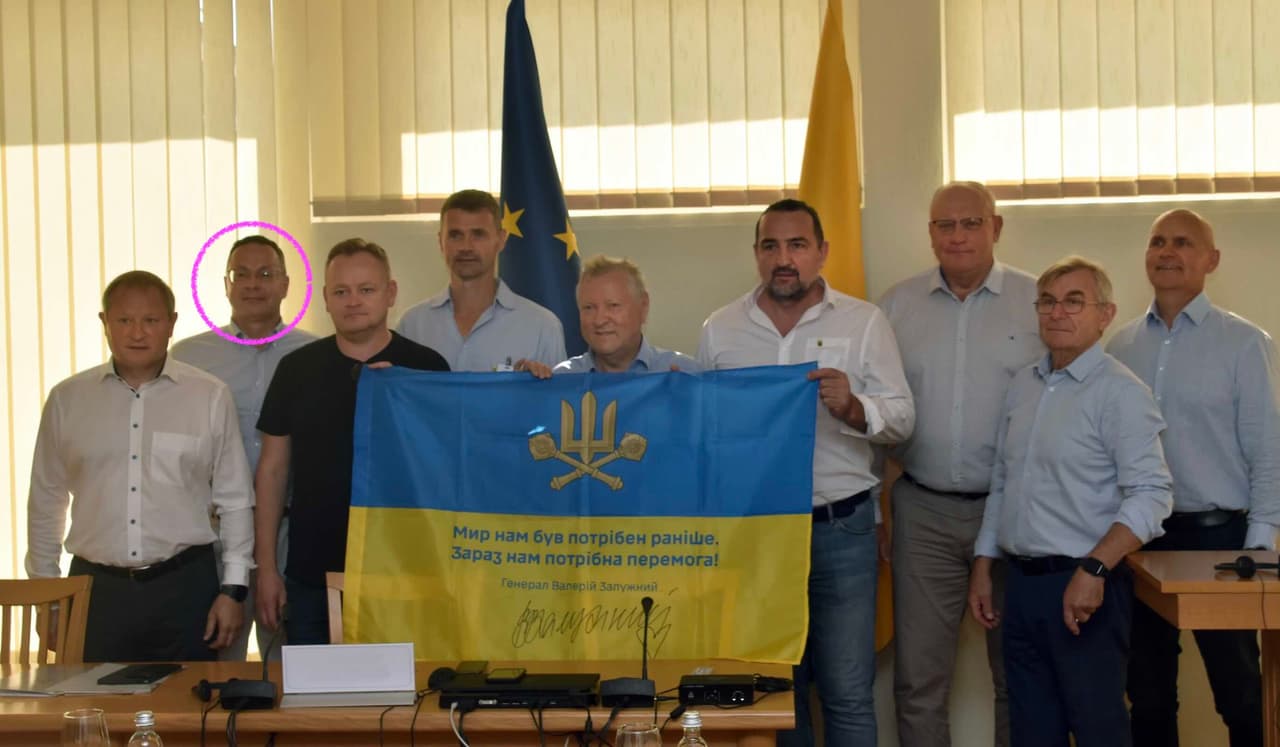 Siekdamas suvaldyti situaciją Sakartvele, ten išvyko Pavilionis