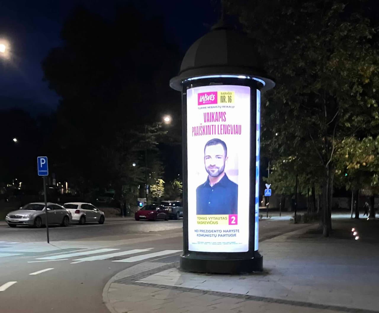 **Artėjant Seimo 2024 rinkimams, Lietuvos miestai, tame tarpe ir sostinė Vilnius, pasidabinę prasmingais rinkiminiais plakatais. Nuotr. E.eu**