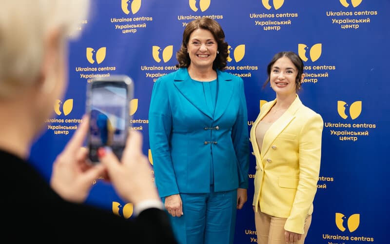 LR Prezidentūra paskelbė visą pirmosios valstybės ponios kalbą Ukrainos centre:
