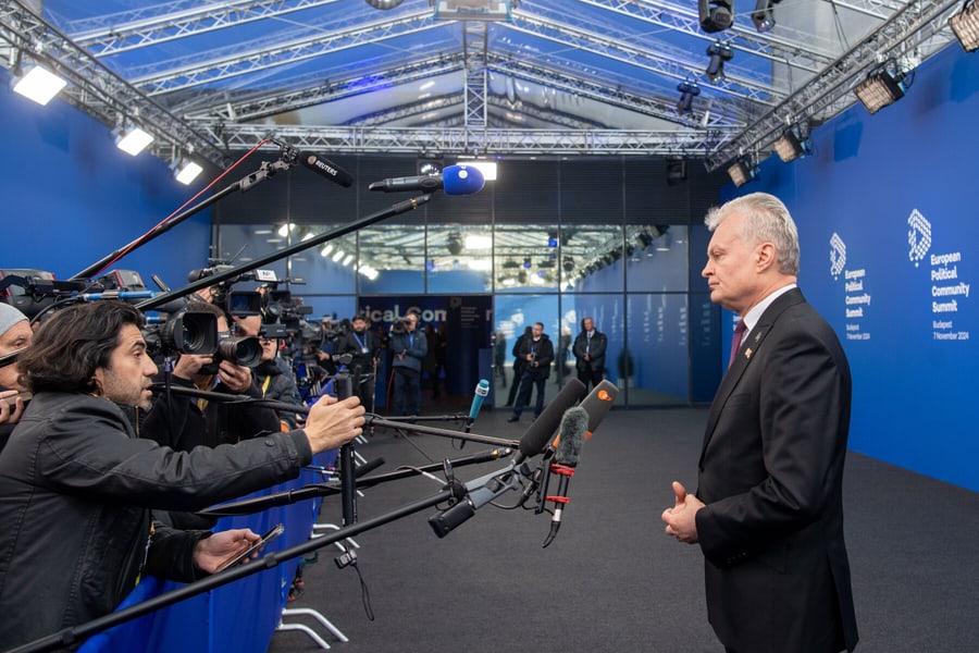 **G. Nausėda ir vėl buvo pasaulio žiniasklaidos dėmesio centre.**