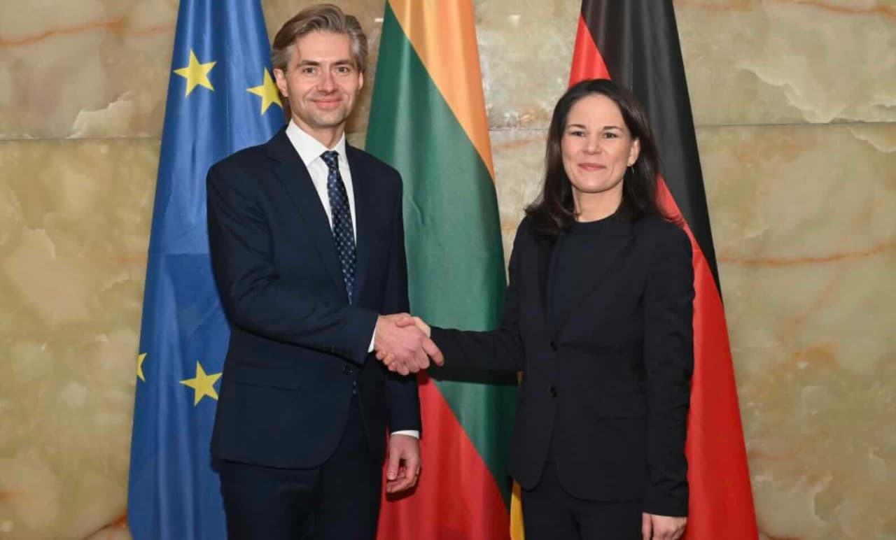 Nausėdos Budrys Vokietijoje nubrėžė Ukrainos gaires