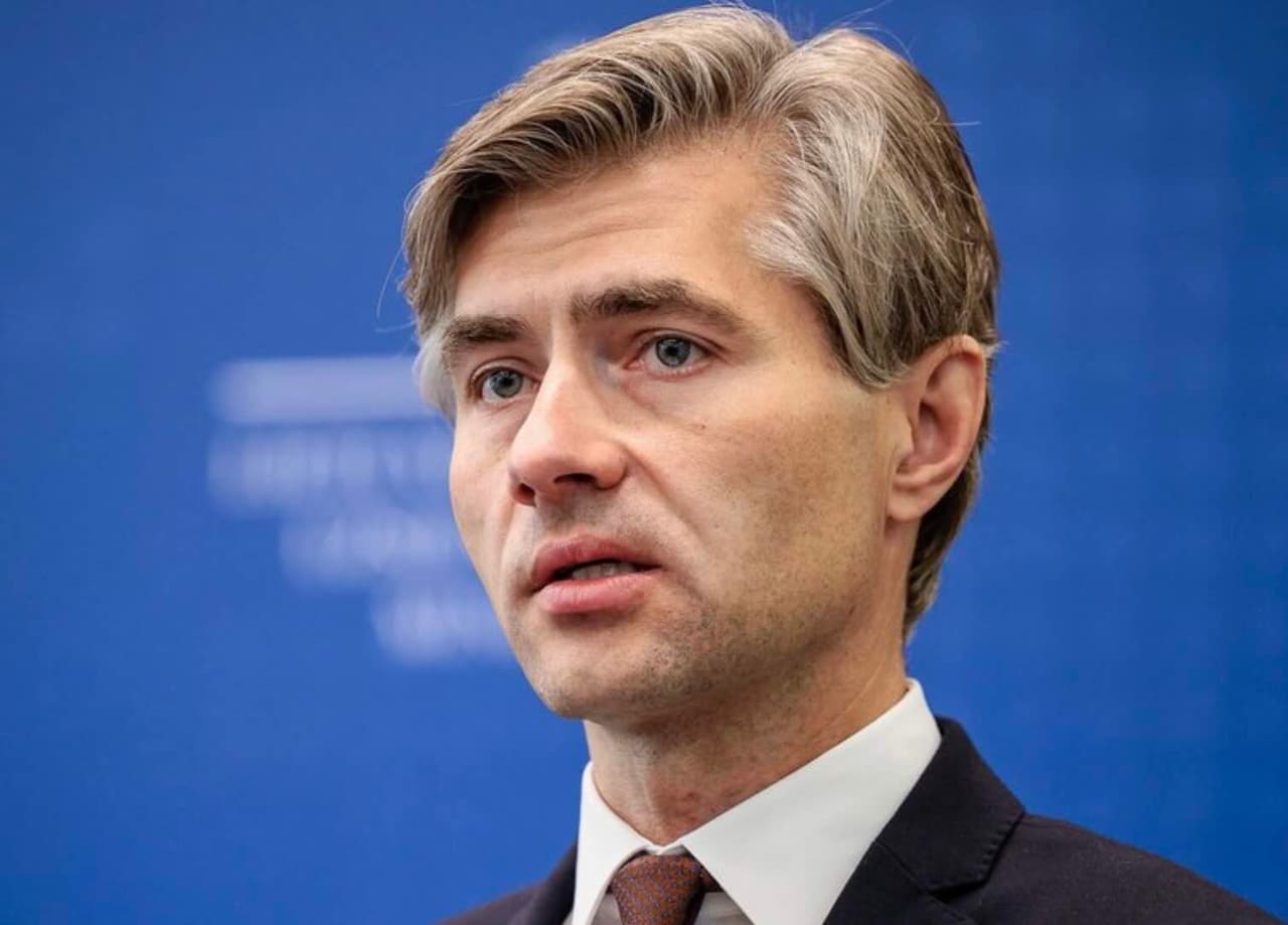 Nausėdos Budrys priminė, kad demonstruodama lyderystę, Lietuva į Ukrainą investuoja viską, kas įmanoma