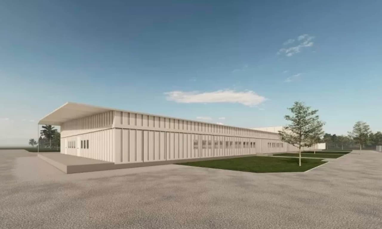 Taip atrodys modernizuota valgykla kariams iš išorės. Nuotr. KAM