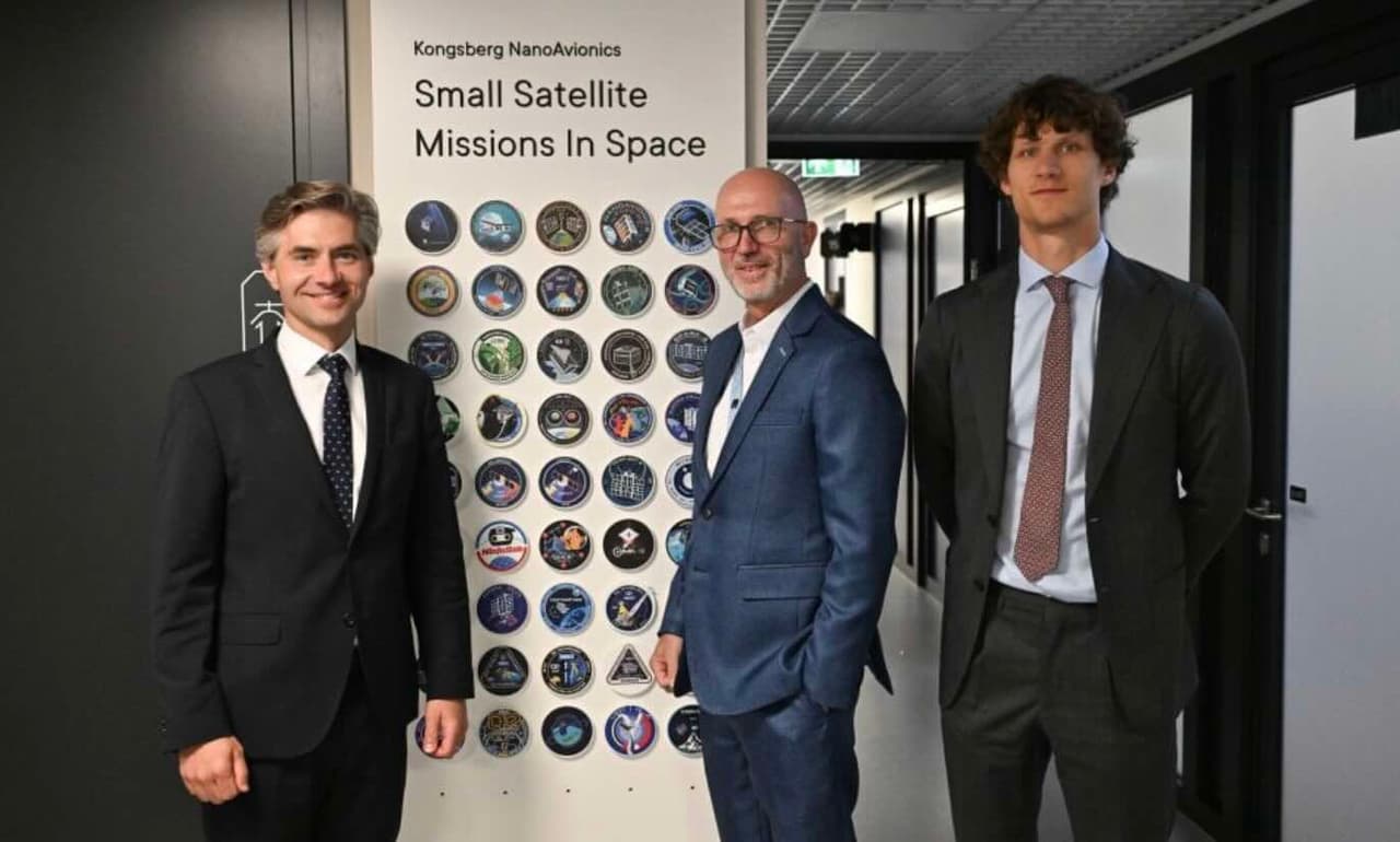 Nausėdos Budrys aptarė Lietuvos kosmoso sektoriaus augimo perspektyvas