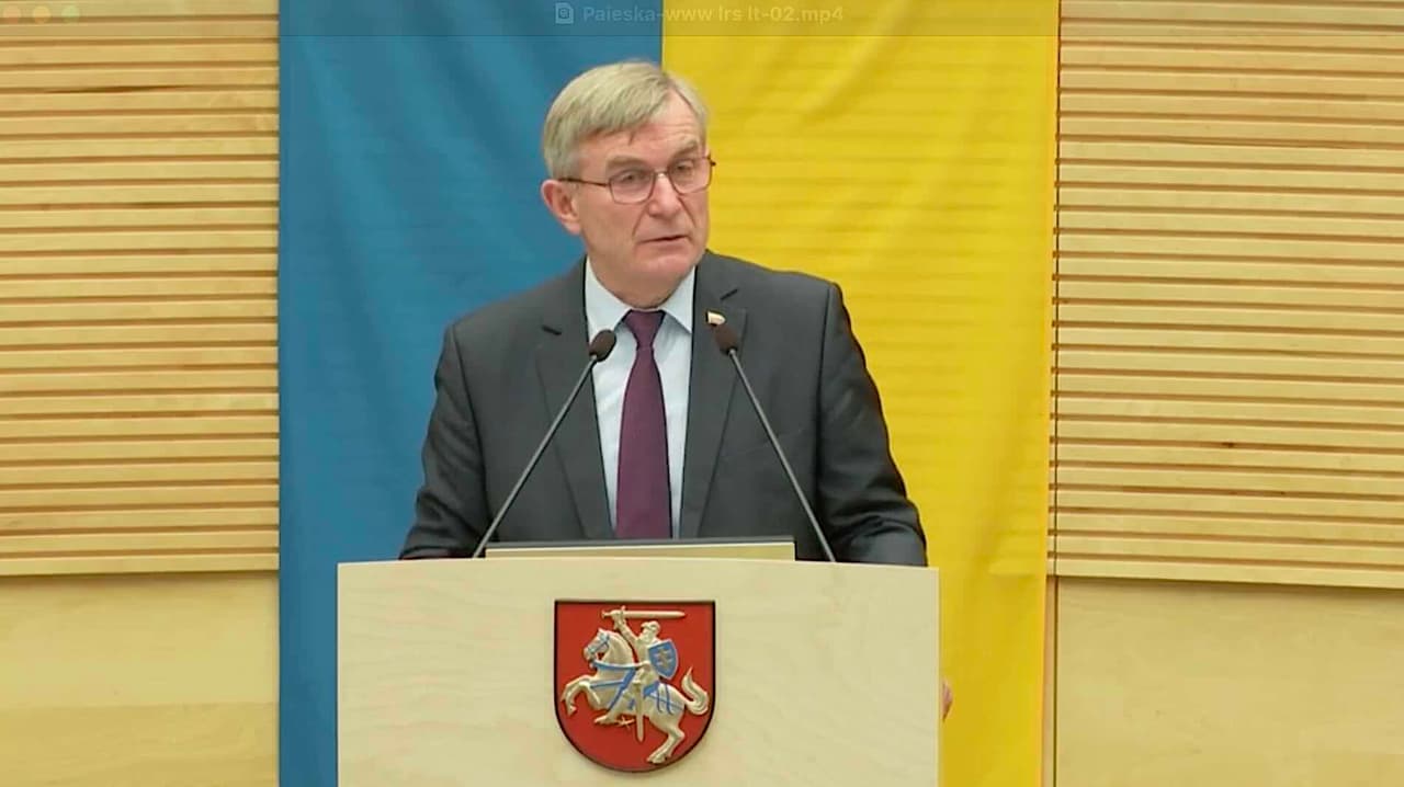 Pranckietis: suteikime laisvę Ukrainos vėliavai Lietuvoje