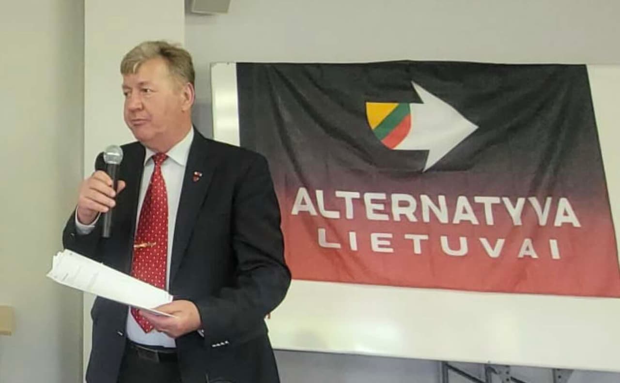 Skandalas: naudingas Kremliui buvęs kariuomenės vadas Tutkus išdavė Lietuvą, nori sunaikinti