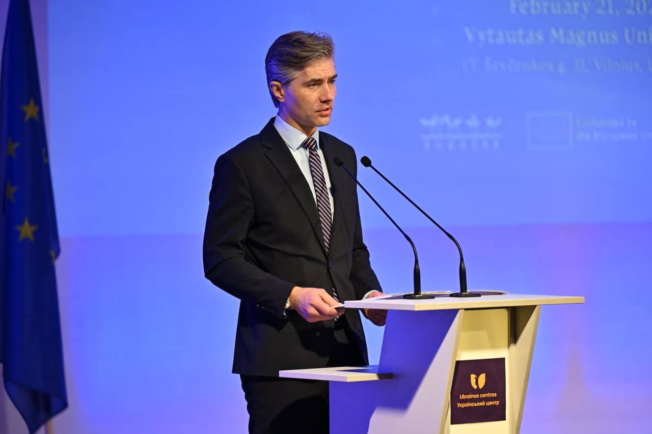 Nausėdos Budrys informavo, kaip sekasi atstatyti Ukrainą