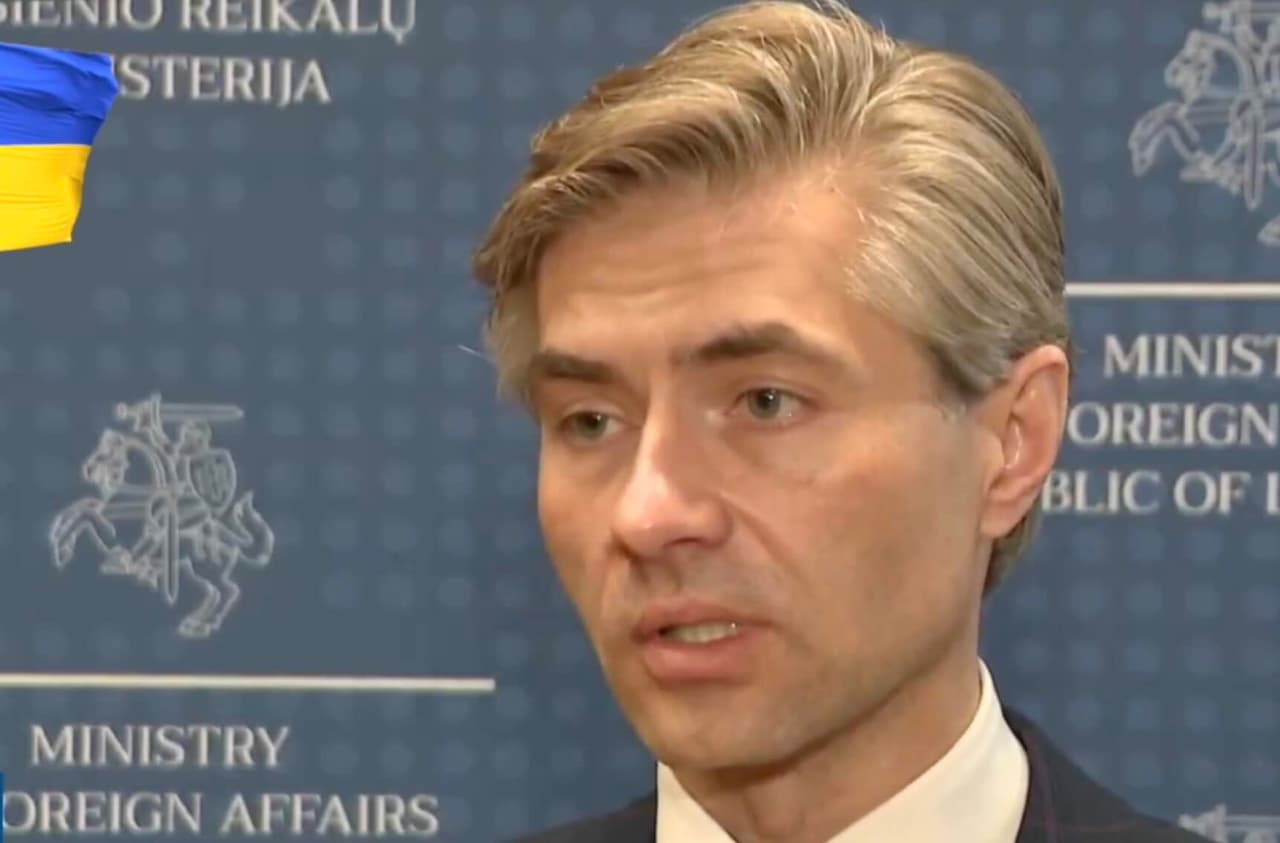 Pokštai baigėsi, todėl Nausėdos Budrys neslepia – jei reikės, imsis rimtų priemonių prieš Vengriją