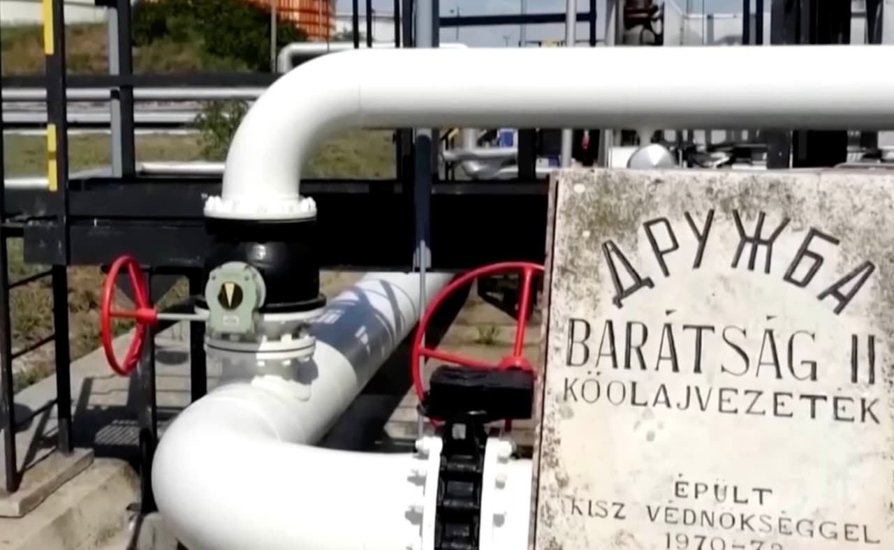 Vengrija nepatenkinta, kad Ukraina atakuoja dujotiekį „TurkStream“