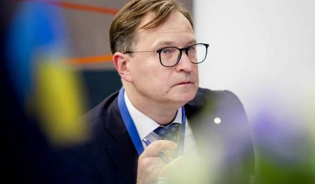 Baltarusijos demokratizacijos pinigai: prašoma atnaujinti tyrimą dėl D. Žalimo vadovautos įstaigos finansavimo