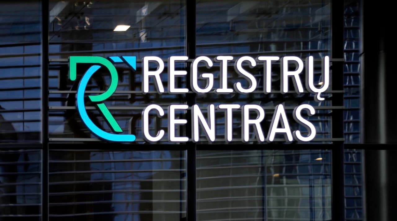 Registrų centro duomenų skandalas: ministerija žinojo, auditas vėlavo, kas tylėjo – „nežinoma“