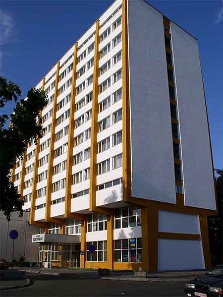 „Inturist“ viešbutis Breste, pro kurio langą pats iškrito ir žuvo V. Pociūnas