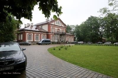 Alantos dvaras, Molėtai