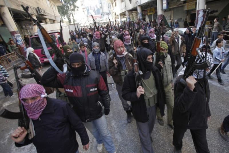 „Al Qaeda“ grasina kerštu Sirijai dėl cheminės atakos
