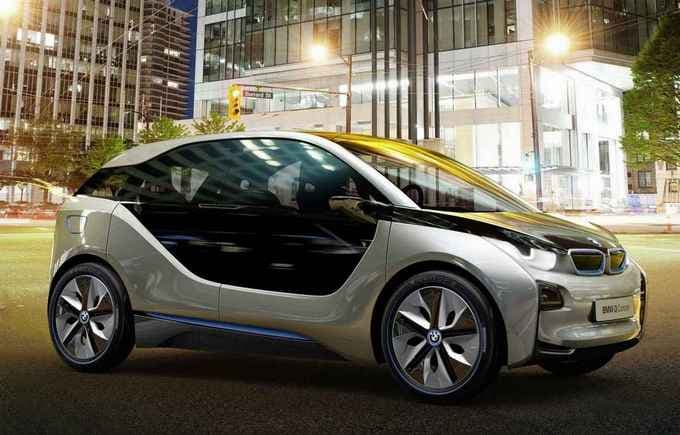 BMW teigia, kad elektromobiliams įkrauti užteks ir 20 minučių
