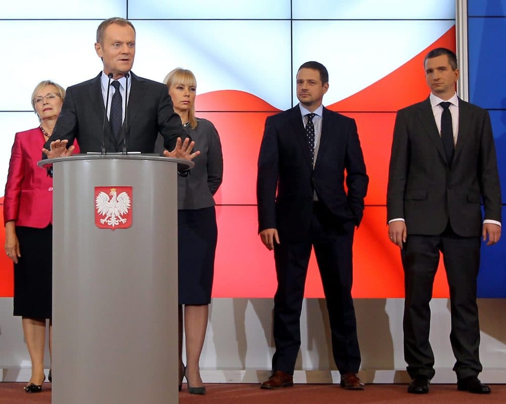Lenkijos premjeras D. Tuskas pakeitė beveik pusę šalies vyriausybės sudėties. EPA-Eltos nuotr.