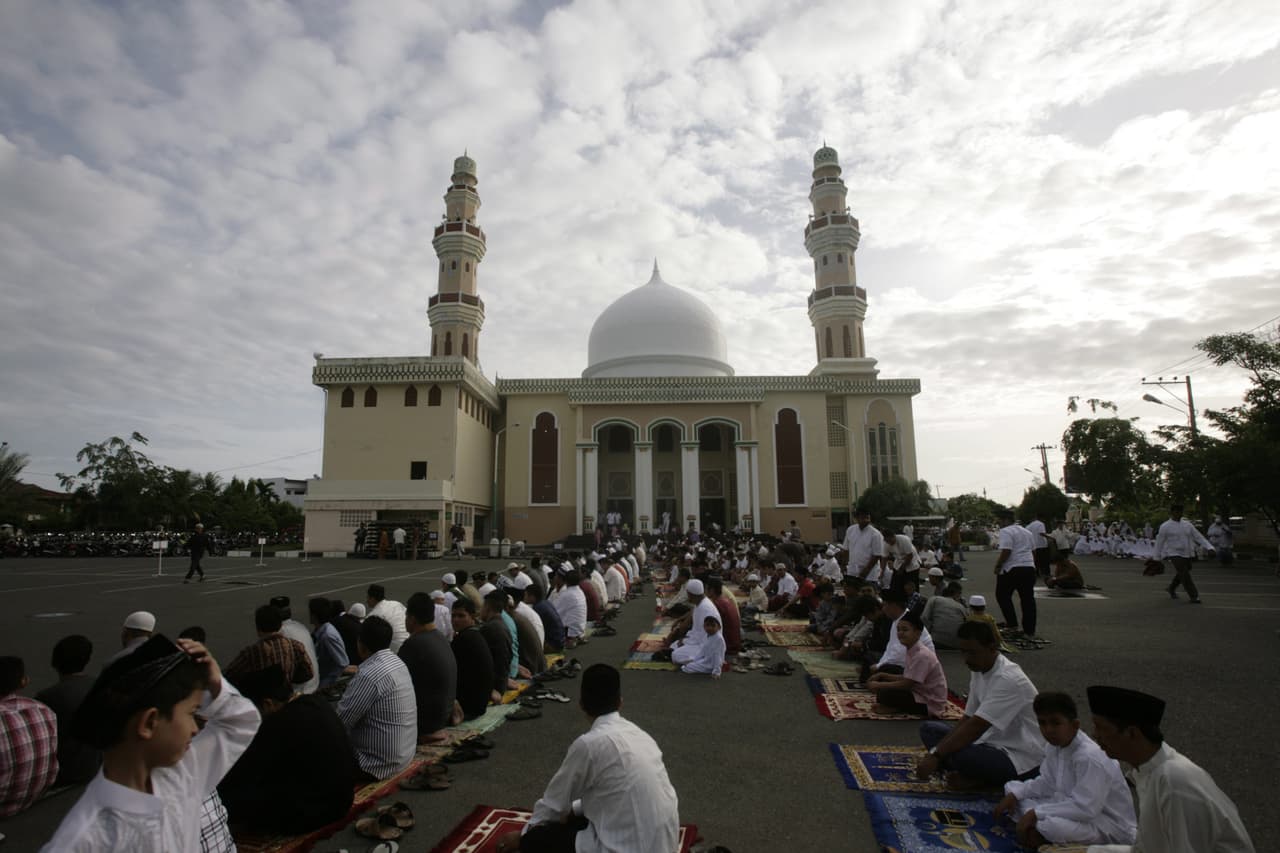 Ramadano mėnesio pabaiga, Indonezija. EPA-ELTA nuotr.