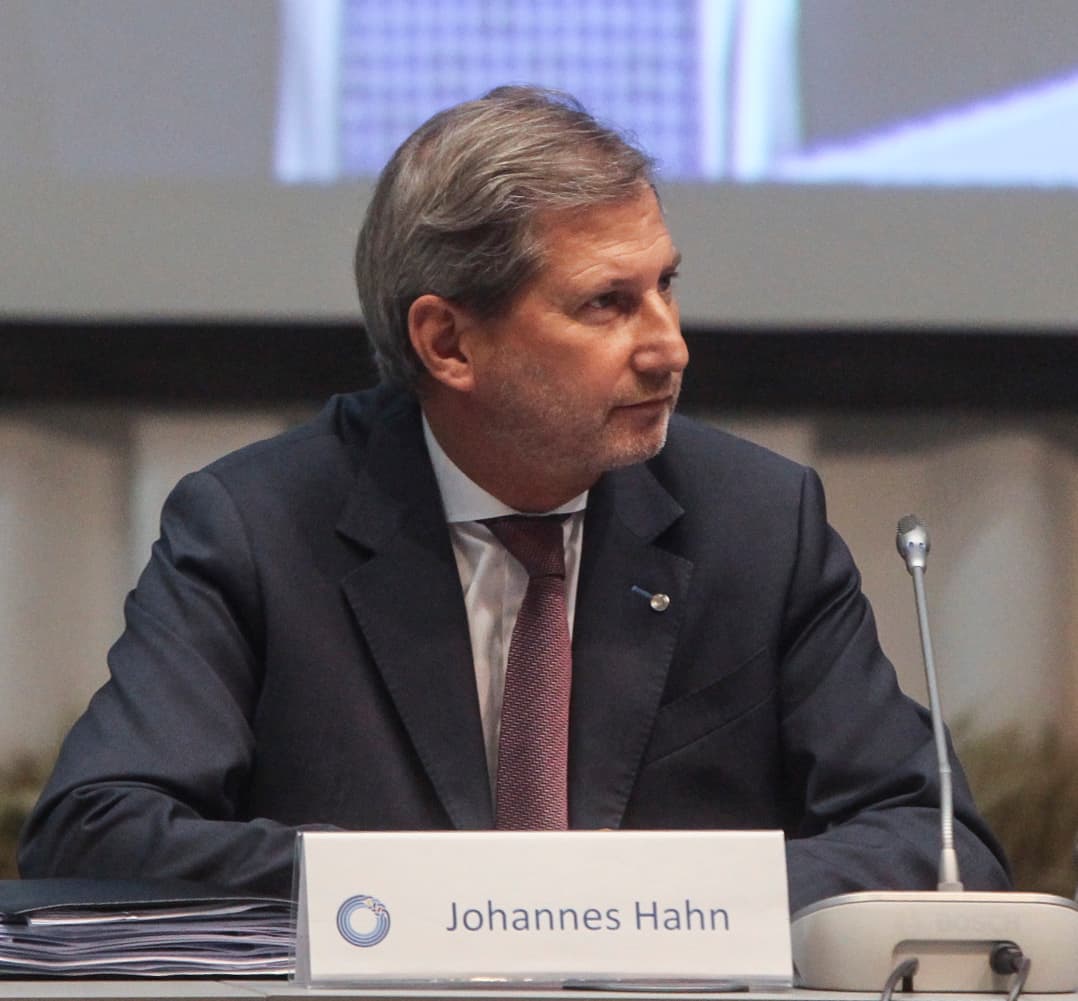 Už regioninę politiką atsakingas EK narys Johanesas Hanas. Gedimino Savickio (ELTA) nuotr.