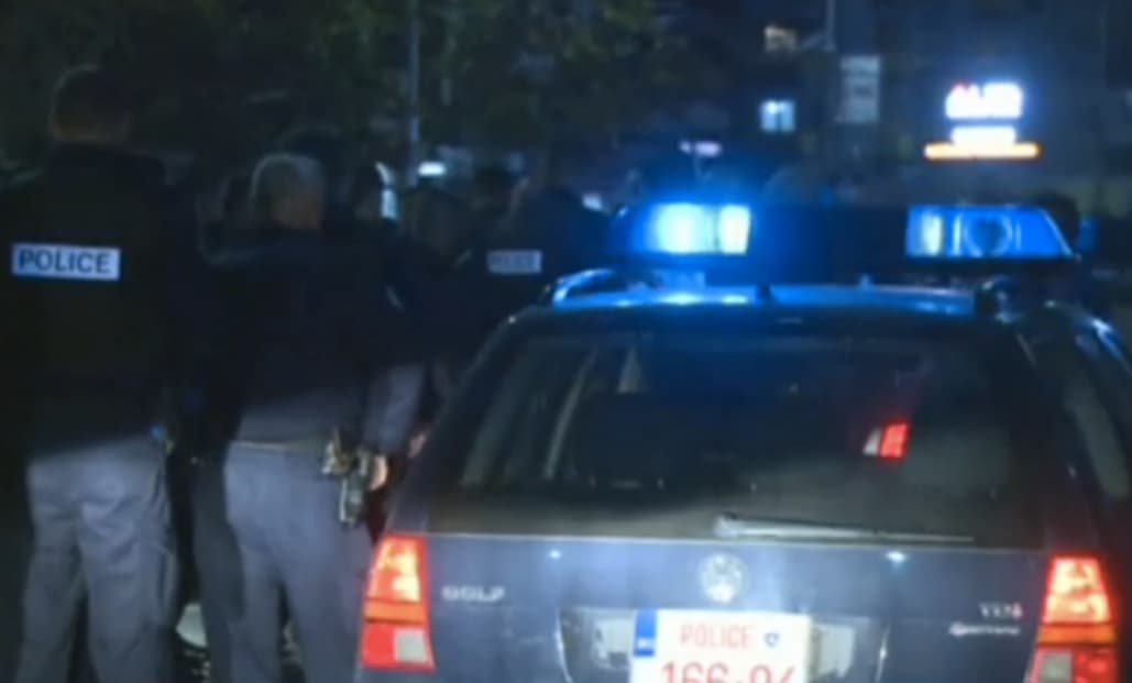 Kosovo Mitrovicoje ekstremistai nusiaubė rinkimų apylinkę serbų gyvenamoje miesto dalyje