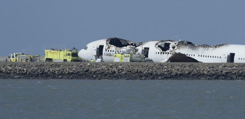 San Franciske nukrito keleivinis lėktuvas. EPA-ELTA nuotr.