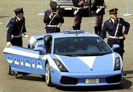 Italijoje per operaciją prieš mafiją sulaikyta 50 žmonių