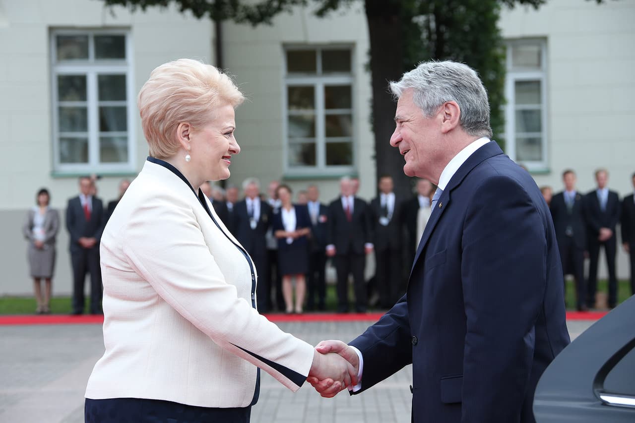 Lietuvos prezidentė Dalia Grybauskaitė ir Vokietijos prezidentas Joachimas Gauckas. Martyno Ambrazo (ELTA) nuotr.