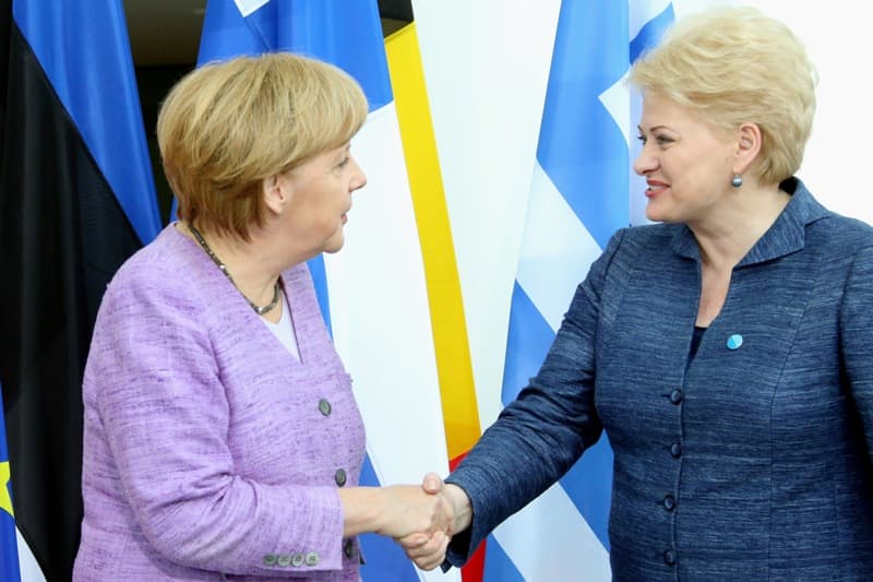 Vokietijos kanclerė Angela Merkel ir Lietuvos prezidentė Dalia Grybauskaitė. Džojos Barysaitės (ELTA) nuotr.