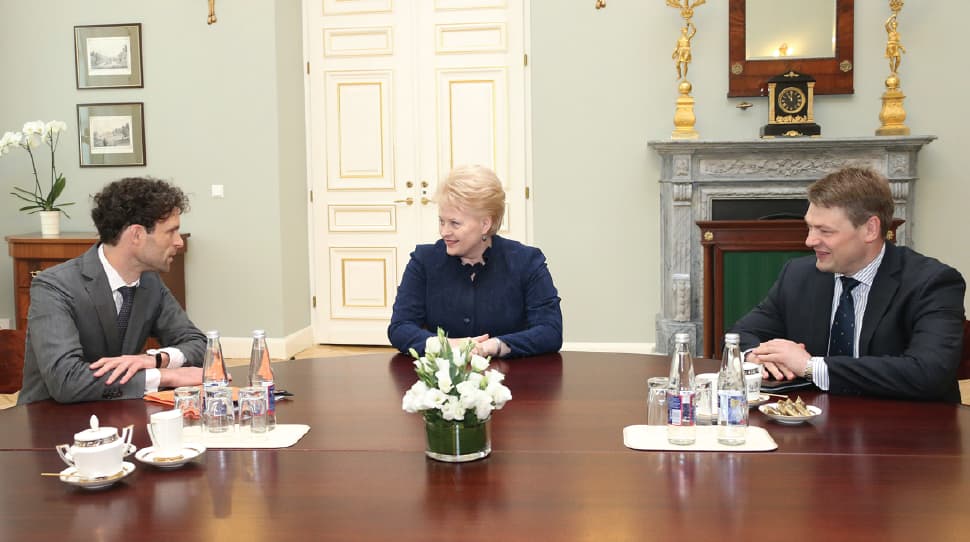 Prezidentė aptaria konkurencijos stiprinimą. Nuotr. prezidentas.lt