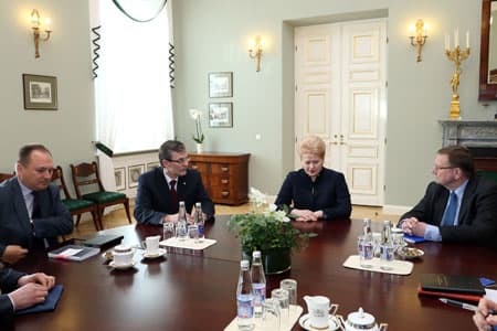 Prezidentė susitiks su teismų vadovais