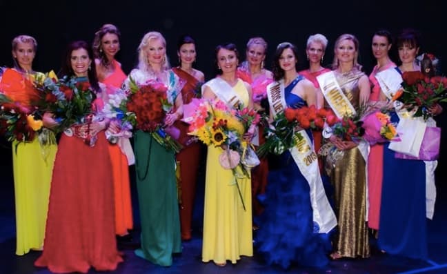 Konkurso „Misis lietuvė Čikagoje 2013" nugalėtojos ir dalyvės. Nuotr. organizatorių